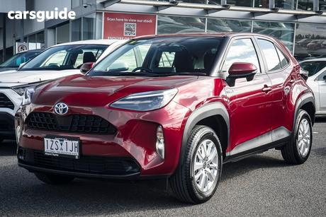Red 2023 Toyota Yaris Cross Wagon Gx Hybrid