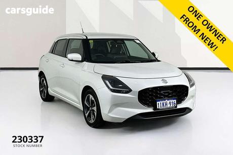 White 2024 Suzuki Swift Hatchback Hybrid Glx