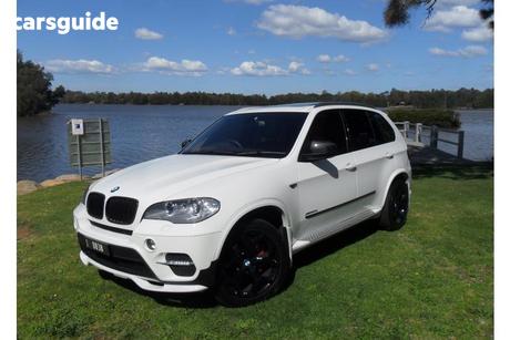 White 2011 BMW X5 SUV XDRIVE 30D PERFORMANCE EDITION