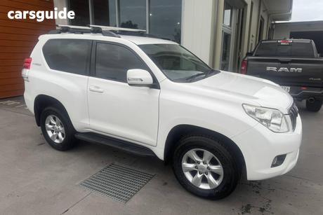 White 2009 Toyota Landcruiser Prado SUV SX 4X4