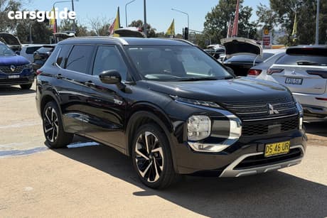 Black 2023 Mitsubishi Outlander Wagon Phev Exceed 5+2 Seat (Awd)