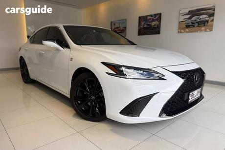 White 2024 Lexus ES300H Sedan F Sport (Hybrid)