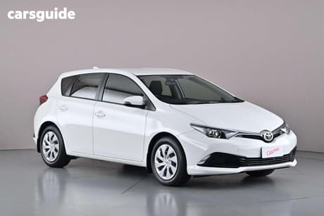 White 2017 Toyota Corolla Hatchback Ascent