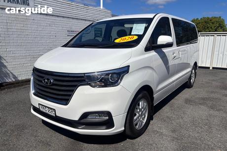 White 2020 Hyundai Imax Wagon Active