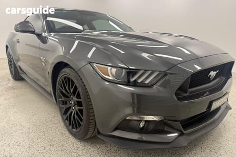 Grey 2017 Ford Mustang Coupe Fastback Gt 5.0 V8