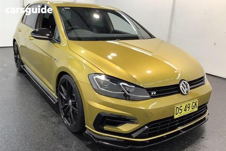 Gold 2018 Volkswagen Golf Hatchback R Special Edition