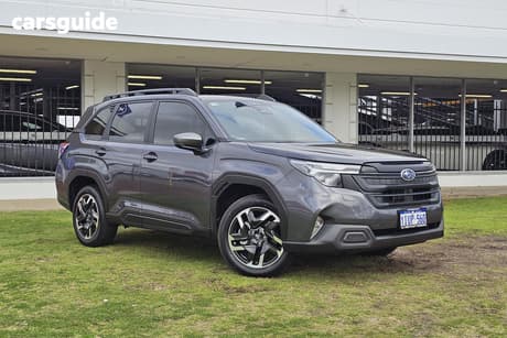 Grey 2025 Subaru Forester Wagon 2.5I (Awd)