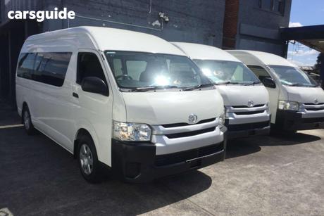 White 2017 Toyota HiAce Bus Commuter