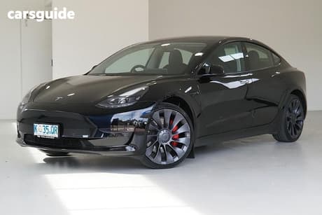 Black 2022 Tesla Model 3 Sedan Performance