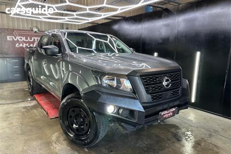 Grey 2021 Nissan Navara Dual Cab Pick-up Sl (4X4)