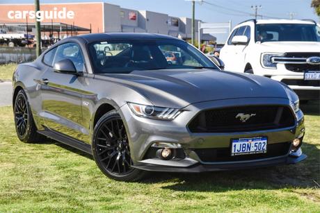 Grey 2017 Ford Mustang Coupe Fastback Gt 5.0 V8