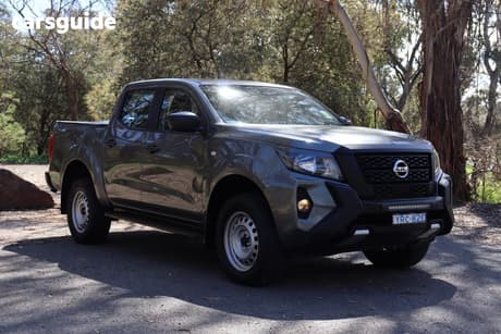 Grey 2023 Nissan Navara Dual Cab Pick-up Sl (4X4)