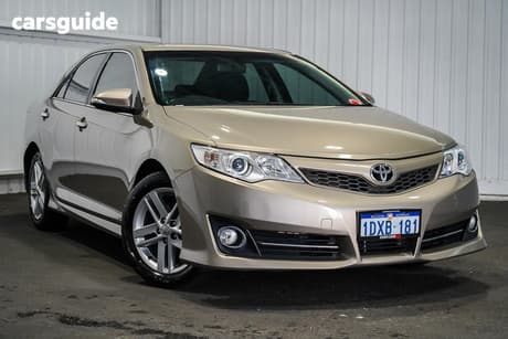 Bronze 2011 Toyota Camry Sedan Atara S