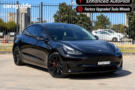 Black 2022 Tesla Model 3 Sedan Rear-Wheel Drive