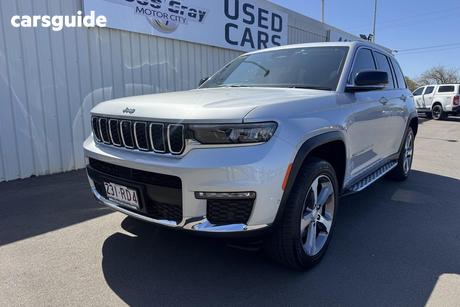 Silver 2023 Jeep Grand Cherokee L Wagon Limited 7 Seat (4X4)