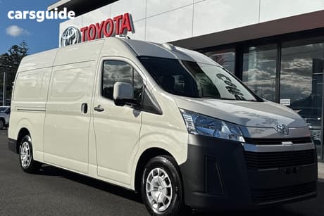 White 2025 Toyota HiAce Van Slwb