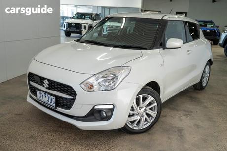 White 2023 Suzuki Swift Hatchback Gl Shadow