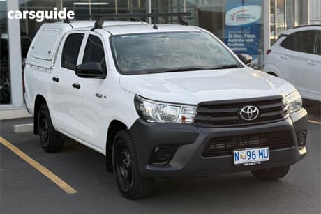 White 2015 Toyota Hilux Dual Cab Utility Workmate