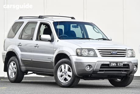 Silver 2007 Ford Escape Wagon Xlt