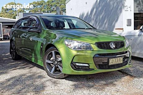 Green 2016 Holden Commodore Sportswagon Sv6 Black 20 Pack