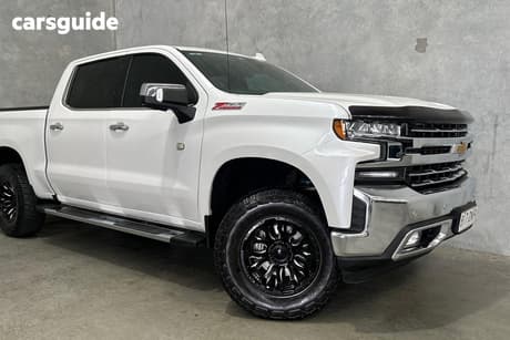 White 2021 Chevrolet Silverado Crew Cab Utility 1500 Ltz Premium Tech Pack