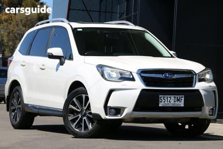 White 2016 Subaru Forester Wagon 2.0Xt