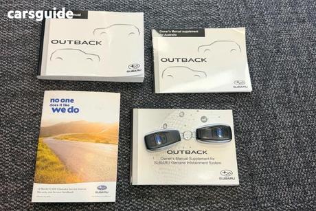 White 2024 Subaru Outback Wagon Awd