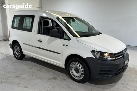 White 2019 Volkswagen Caddy Van Swb Tsi220