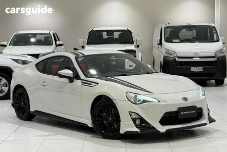 White 2015 Toyota 86 Coupe 86 LIMITED EDITION 2.0L PETROL AUTOMATIC COUPE