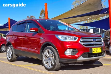 Red 2019 Ford Escape Wagon Titanium (Awd)