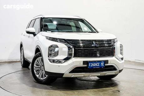 White 2025 Mitsubishi Outlander Wagon Ls 7 Seat (2Wd)