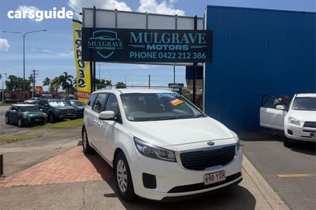 White 2016 Kia Carnival Wagon S