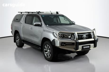 Silver 2020 Toyota Hilux Double Cab Pick Up Sr5 (4X4)