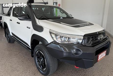White 2019 Toyota Hilux Double Cab Pick Up Rugged X (4X4)
