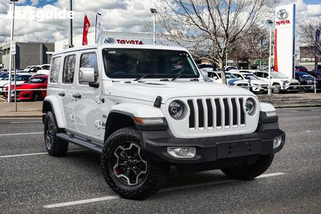 White 2023 Jeep Wrangler Unlimited Hardtop Overland (4X4)