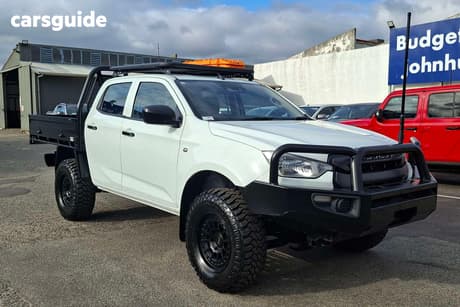 White 2022 Isuzu D-MAX Crew Cab Chassis Sx (4X4)