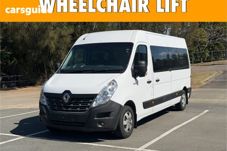 White 2018 Renault Master Commercial