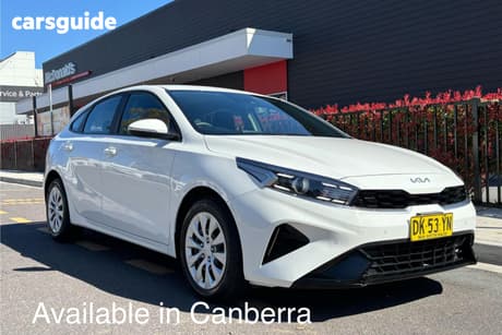 White 2024 Kia Cerato Hatchback S