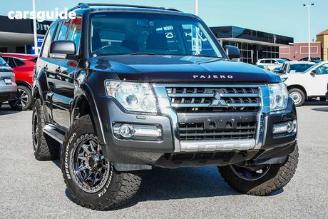 Grey 2021 Mitsubishi Pajero Wagon Glx (4X4) 7 Seat