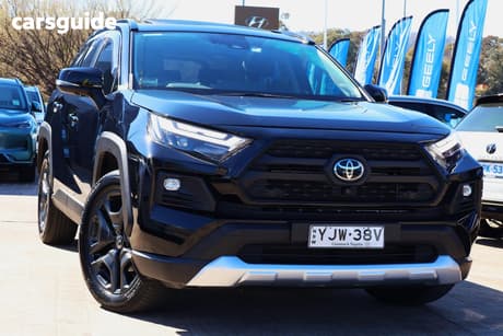 Black 2022 Toyota RAV4 Wagon Edge (Awd)