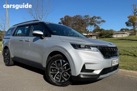 Silver 2021 Kia Carnival Wagon Si