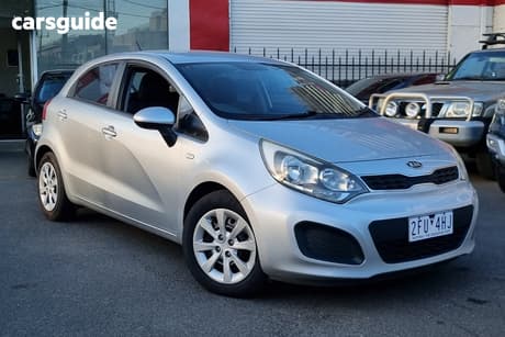 Silver 2012 Kia RIO Hatchback S
