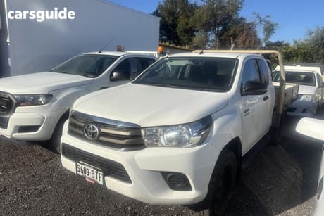 White 2017 Toyota Hilux X Cab Utility Sr Hi-Rider