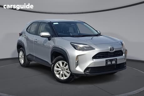 Silver 2025 Toyota Yaris Cross Wagon Gx Hybrid