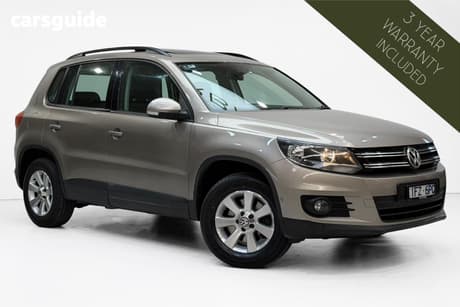 Beige 2013 Volkswagen Tiguan Wagon 132 Tsi Pacific