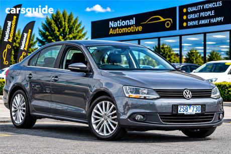 Grey 2013 Volkswagen Jetta Sedan 147 Tsi Highline