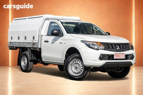 White 2017 Mitsubishi Triton Cab Chassis Glx