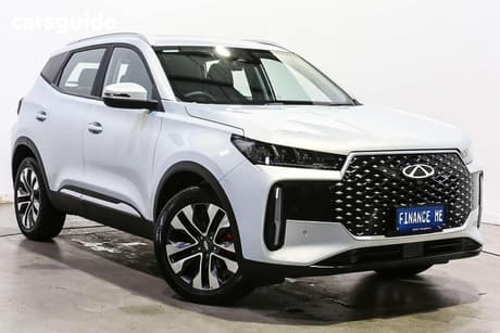 Silver 2025 Chery Tiggo 4 Wagon Ultimate