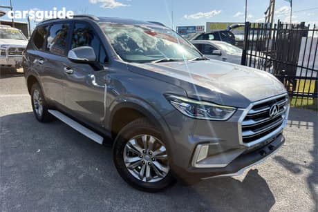 Grey 2021 LDV D90 Wagon (2Wd)