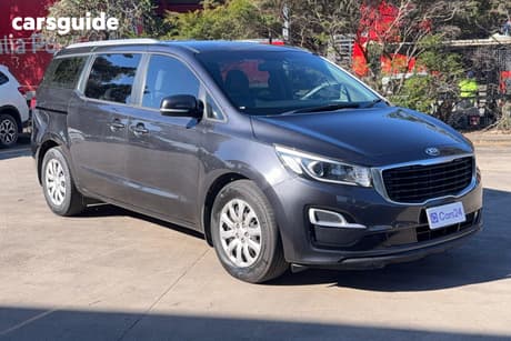 Grey 2018 Kia Carnival Wagon S